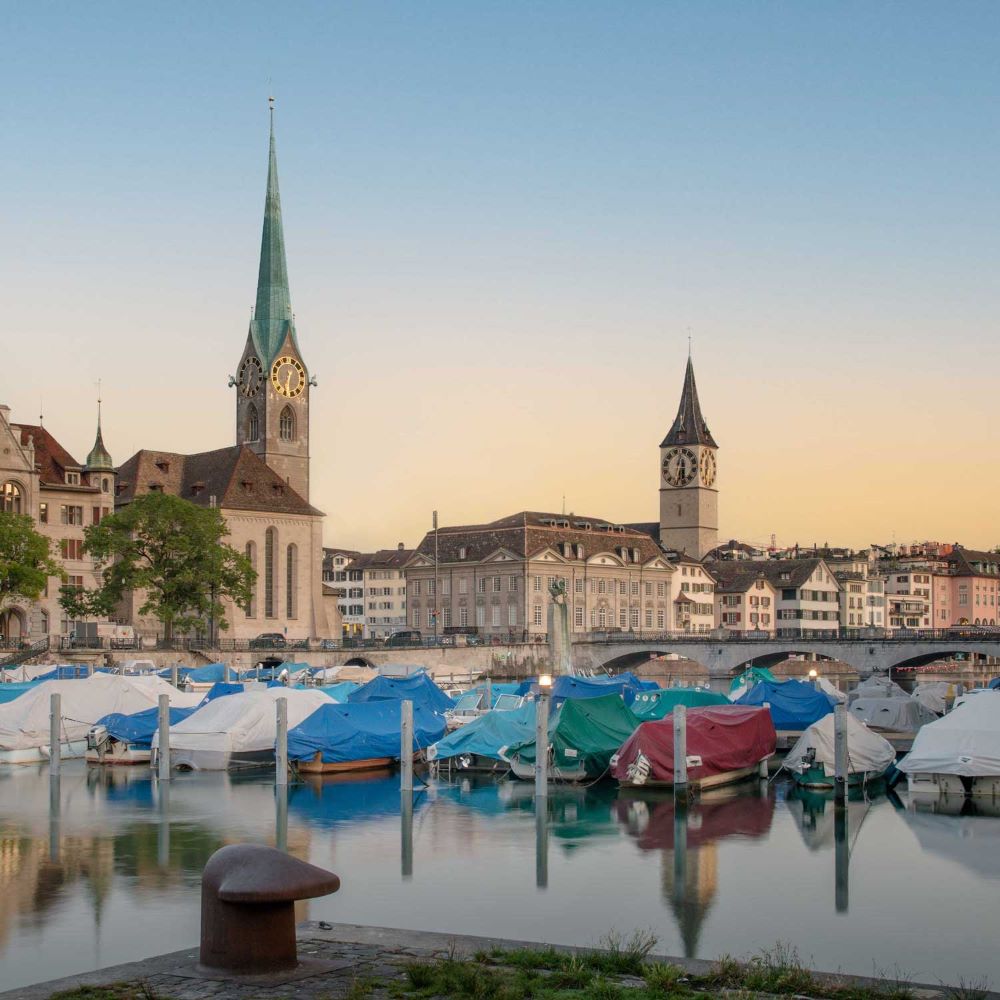 Zuerichfoto Limmat Boote