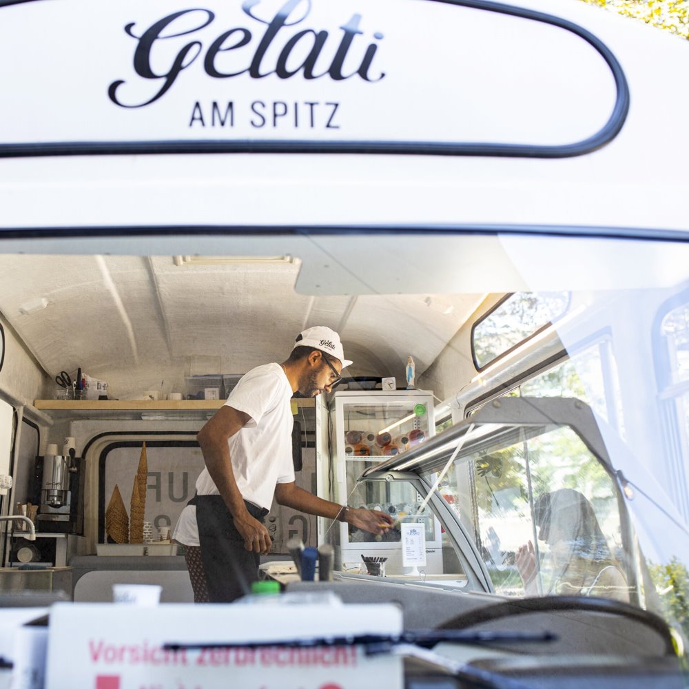 gelati am spitz van glace service gelato ice cream zürich cotedazurich