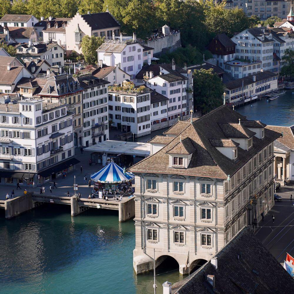 Gatya Goes Zürich view from Grossmünster cotedazurich